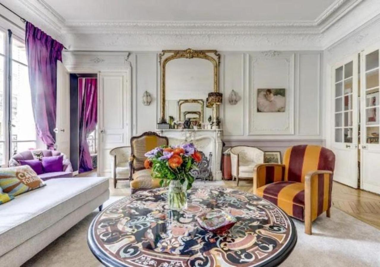Appartement Le Dahlia - Charme Parisien - Champs-elysees Parijs